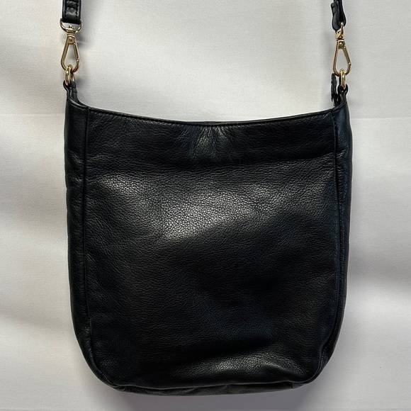 margot Handbags - Margot New York Black Genuine Leather Pebbled Crossbody Bag EUC
